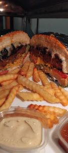 ماشروم(قارچ و پنیر) برگر